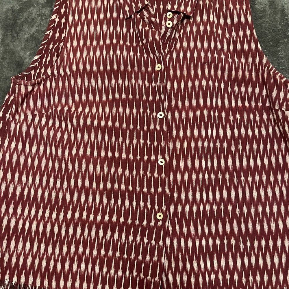 Madewell Burgundy and Cream Patterned Top